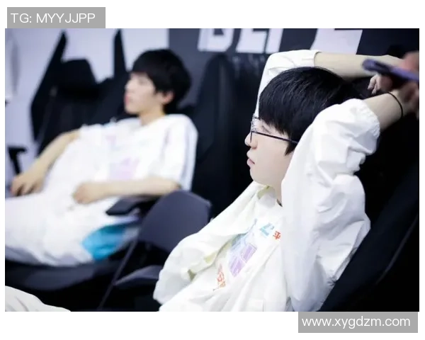 BLG与LNG激战正酣 双方精彩对决引发观众热议