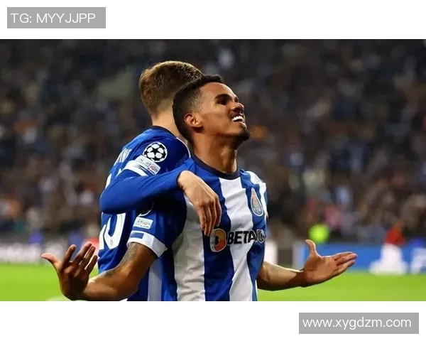 波尔图迎战劲敌,激情四溢的对决点燃足球狂热之夜 波尔图迎战劲敌,激情四溢的对决点燃足球狂热之夜